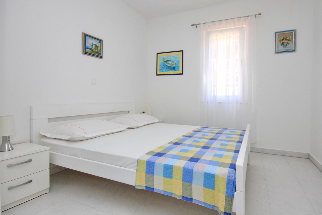 Villa Natalie Omiš Eksteriør bilde